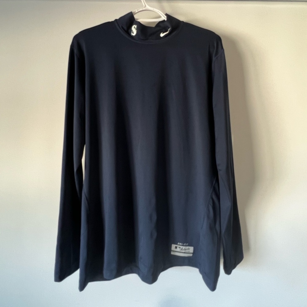 Mariners Nike Pro Combat Long Sleeve